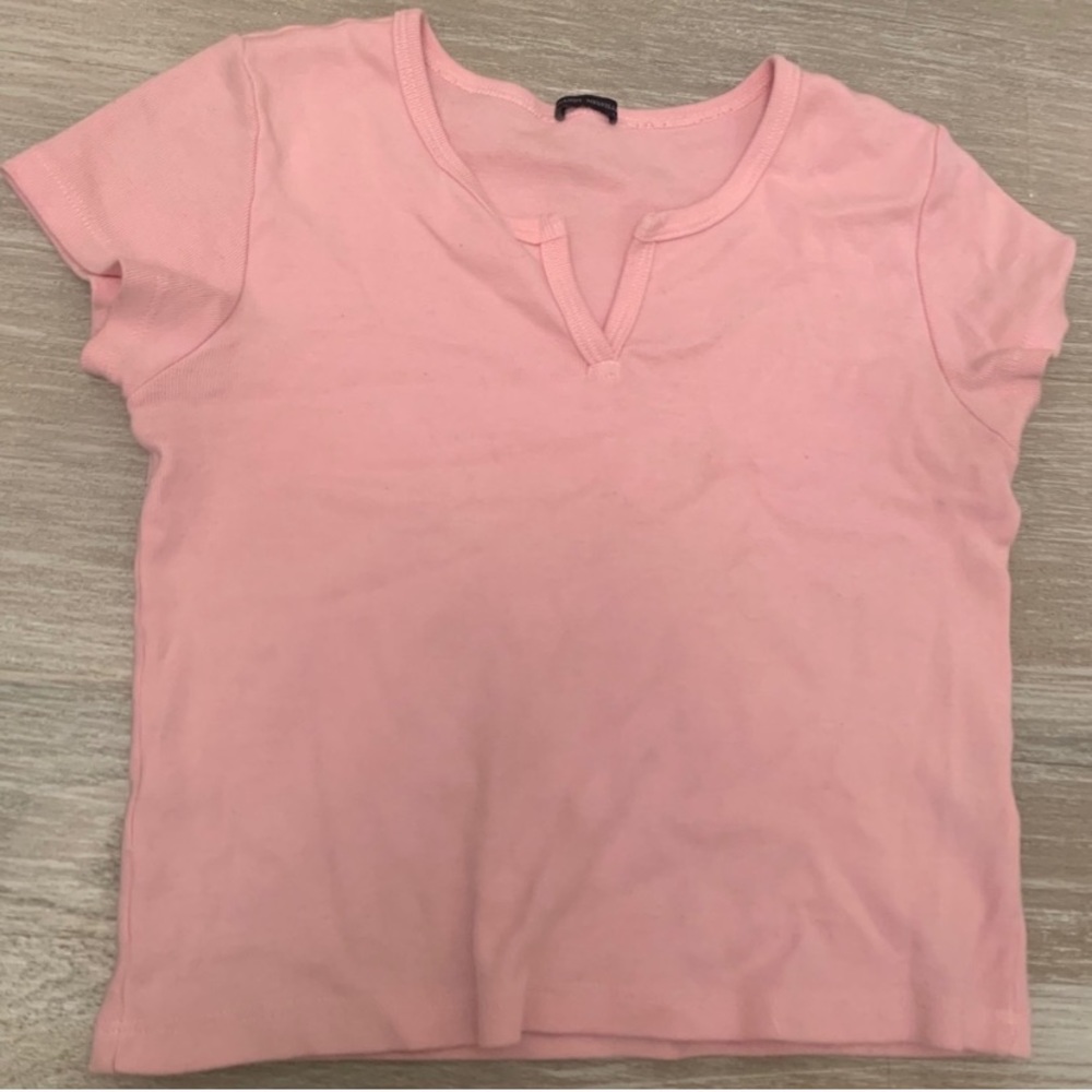 Brandy Melville pink short sleeve top💕💕